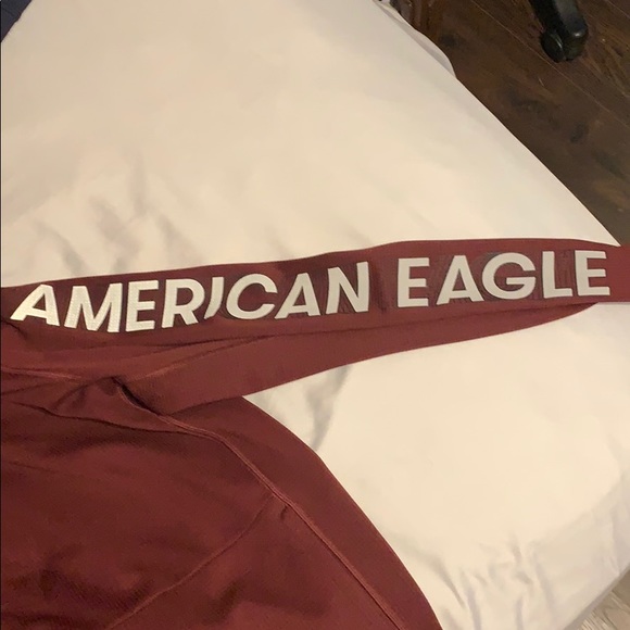 American eagle sweatshirt - Picture 3 of 4